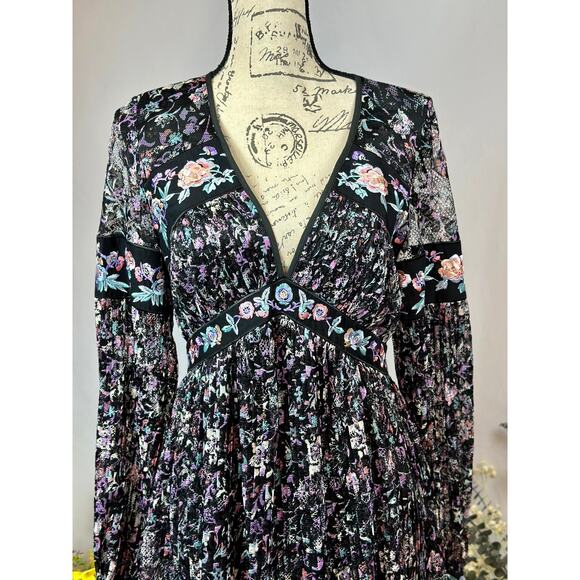 Free People Cherry Blossom Embroidered Mini Dress 6 - Picture 7 of 13